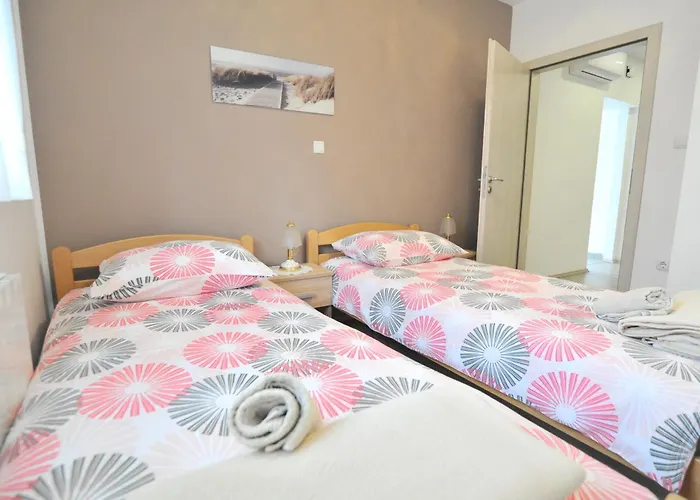 Διαμέρισμα M&m